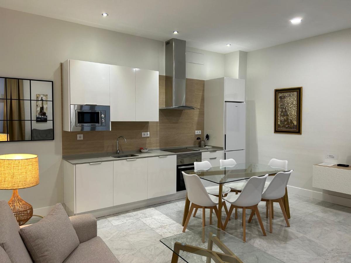 Olavide Premium Apartments Севиля Екстериор снимка