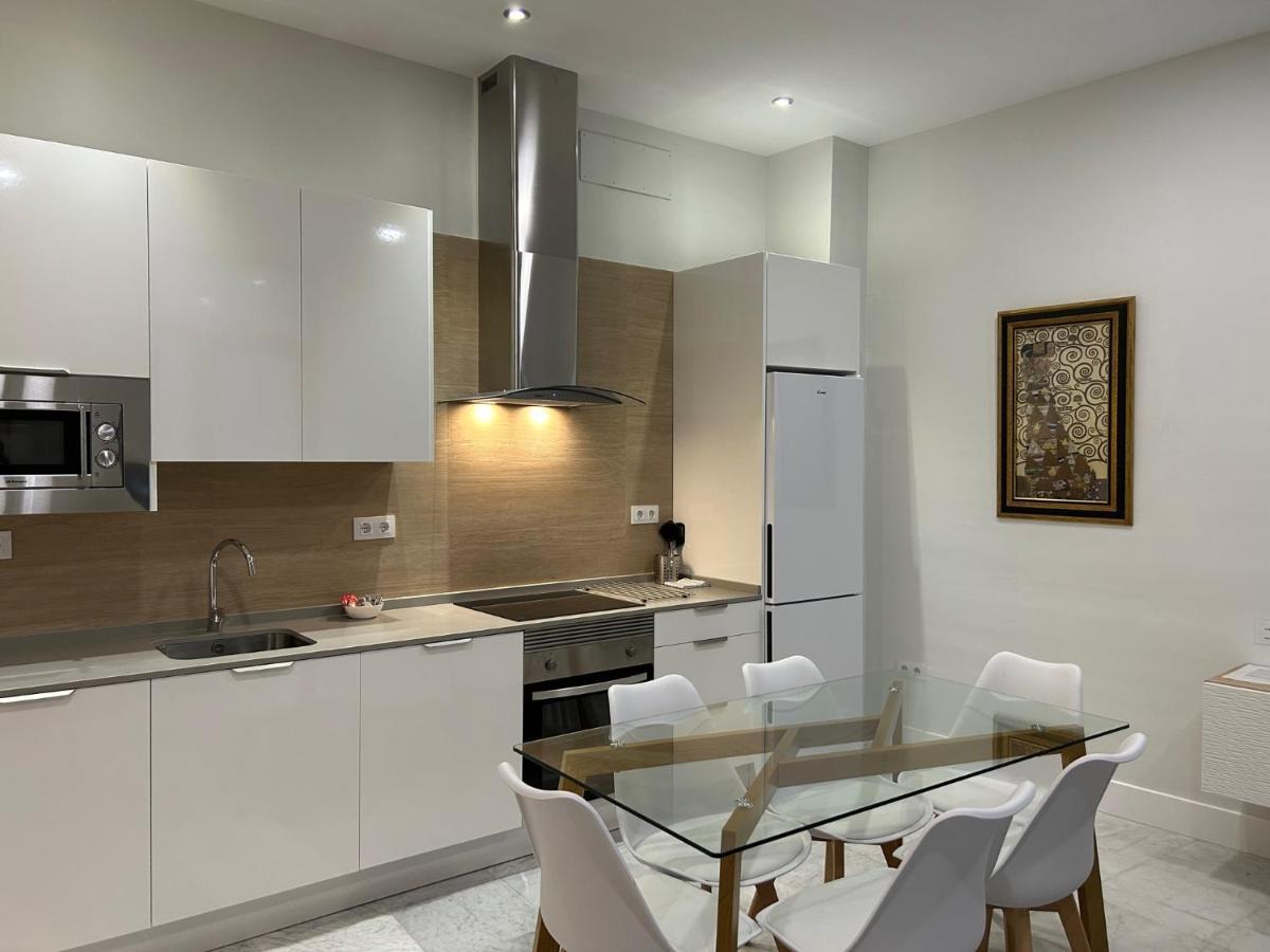 Olavide Premium Apartments Севиля Екстериор снимка